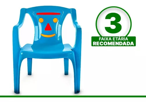 Cadeira infantil  monobloco leve e empilhável